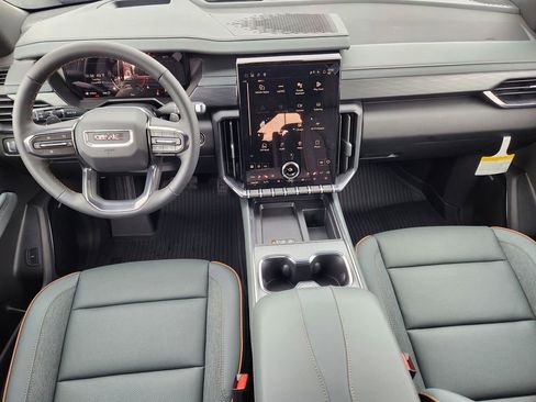 New 2026 GMC Acadia AT4 w/ Luxury Package image 17