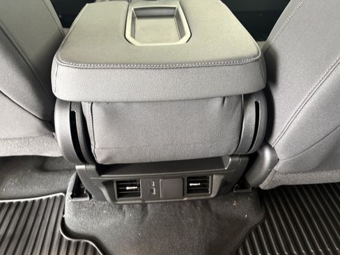 New 2026 Chevrolet Silverado 1500 Custom w/ Turbomax Blackout Package AWD/4WD image 21