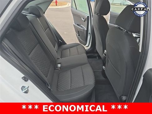 Used 2022 Kia Rio S image 16