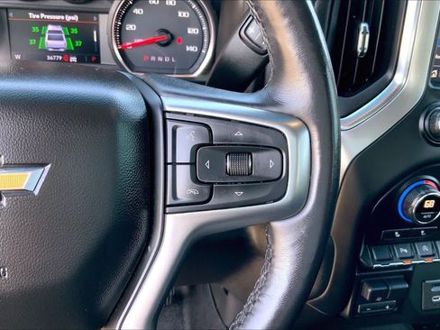 Used 2020 Chevrolet Silverado 1500 LT w/ Texas Edition AWD/4WD image 20