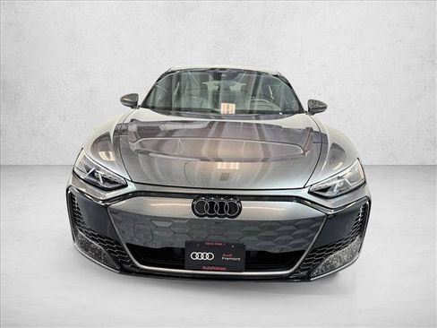 Used 2025 Audi RS e-tron GT performance AWD/4WD image 2