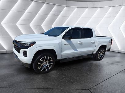 Used 2023 Chevrolet Colorado Z71 w/ Z71 Convenience Package 2