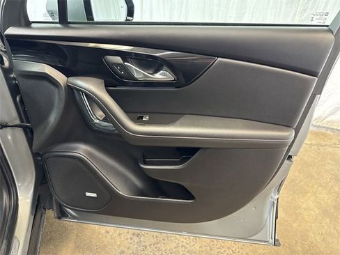 Certified 2024 Chevrolet Blazer RS w/ Driver Confidence II Package image 30