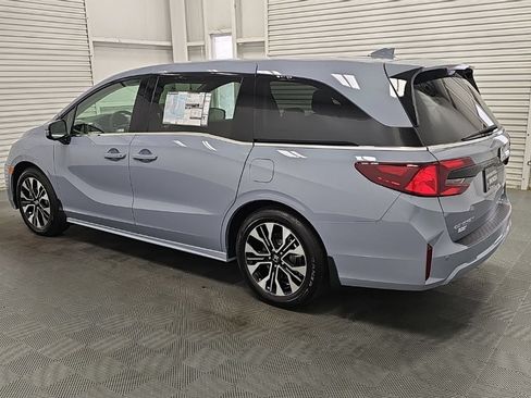 New 2026 Honda Odyssey Elite image 5