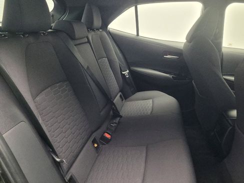 Used 2021 Toyota Corolla SE w/ SE Preferred Package image 19