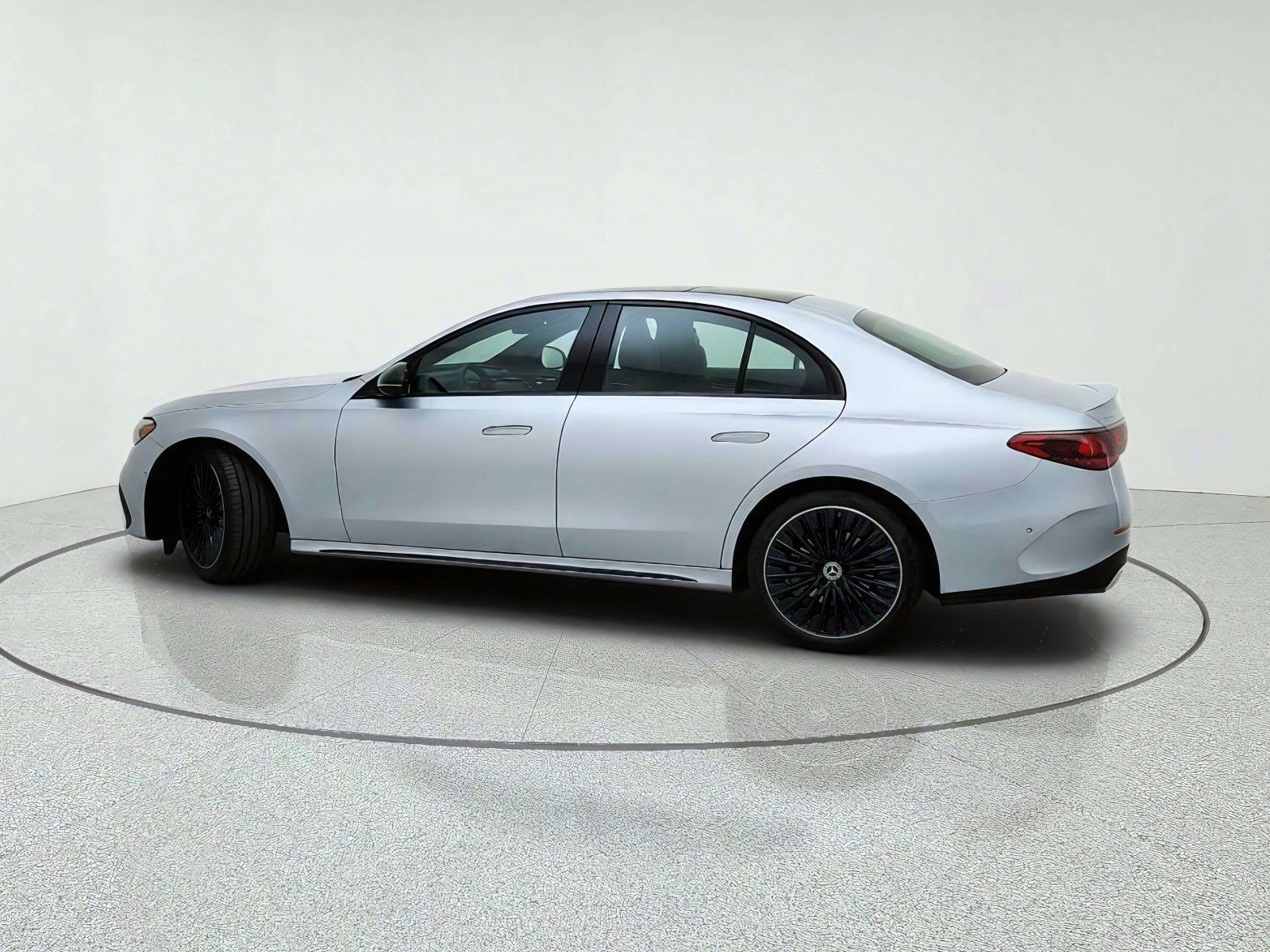 New 2027 Mercedes-Benz E 350 Sedan image 13