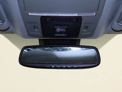Used 2021 Toyota Camry SE w/ Convenience Package FWD image 25