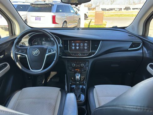 Used 2019 Buick Encore Preferred image 11