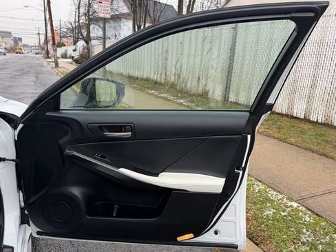 Used 2024 Lexus IS 350 F Sport image 29