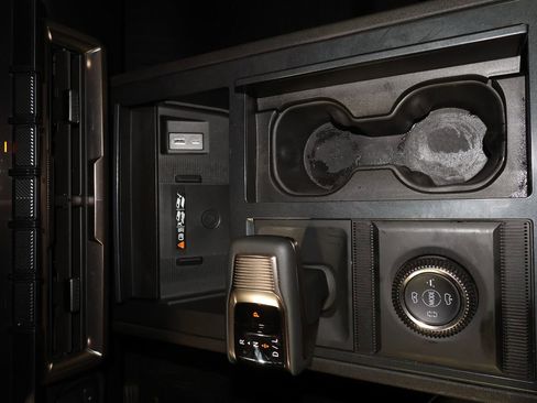 Certified 2025 GMC Hummer EV 2X image 15