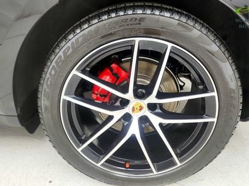 Used 2024 Porsche Macan S AWD/4WD image 74