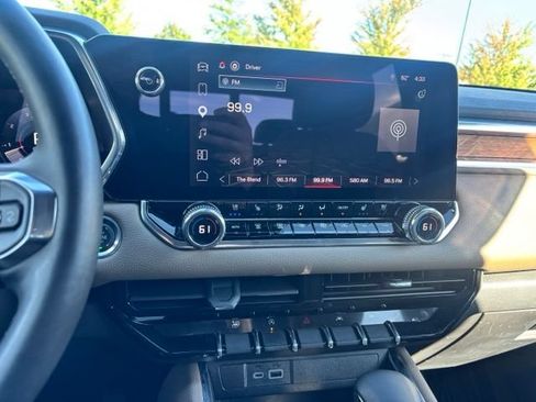 Used 2026 GMC Canyon Denali AWD/4WD image 10