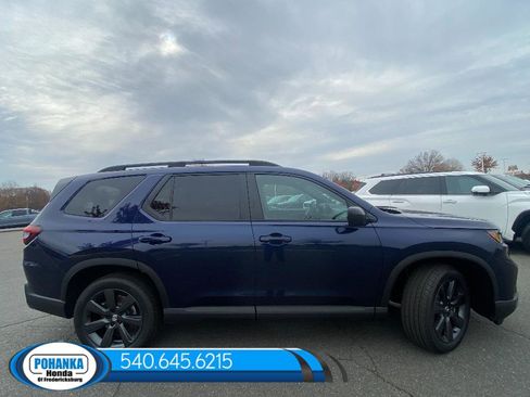 New 2025 Honda Pilot Sport image 11