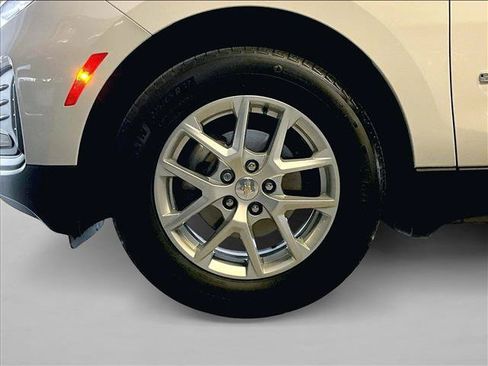 Used 2024 Chevrolet Equinox LS w/ LS Convenience Package FWD image 10