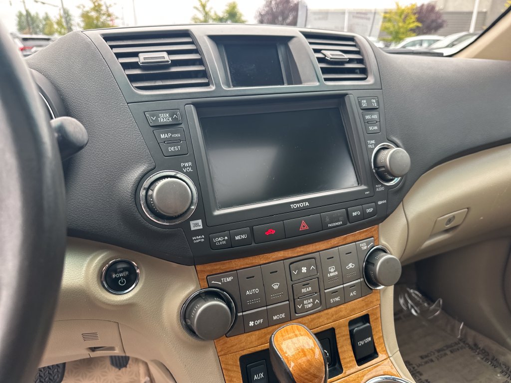 Used 2008 Toyota Highlander Limited AWD/4WD image 22