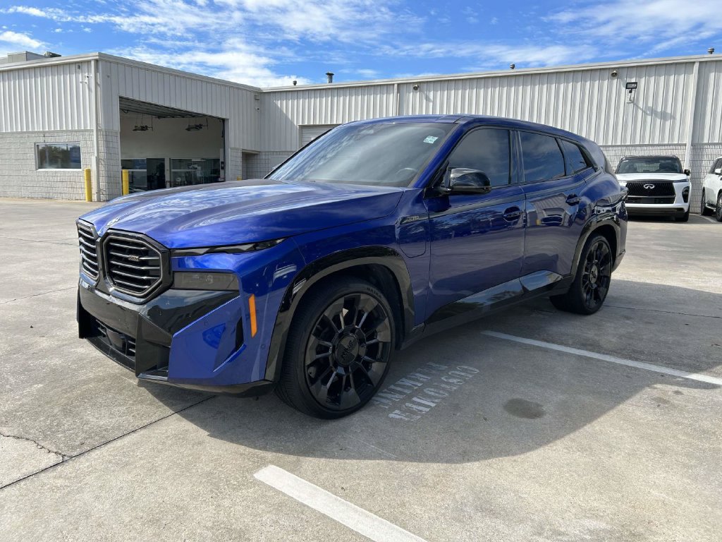 Used 2023 BMW XM AWD/4WD image 7