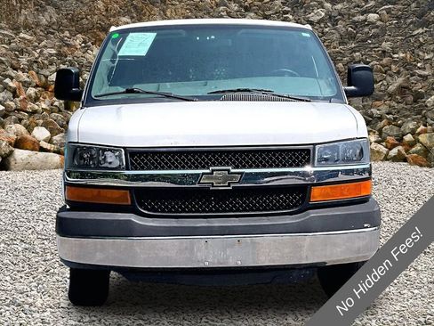 Used 2013 Chevrolet Express 2500 w/ Chrome Appearance Package RWD image 3
