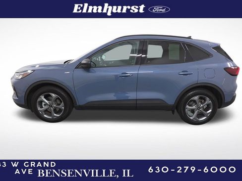 Used 2025 Ford Escape ST-Line w/ Equipment Group 301A image 2