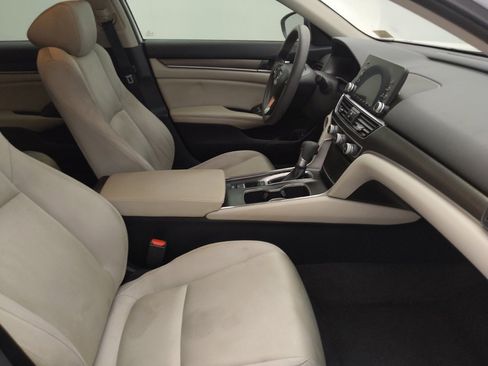Used 2020 Honda Accord LX image 21