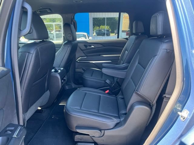 Used 2026 Chevrolet Traverse LT AWD/4WD image 14