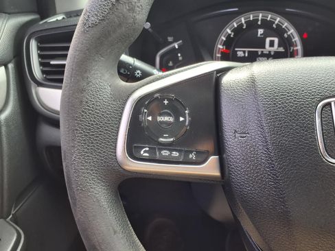 Used 2018 Honda CR-V LX image 14