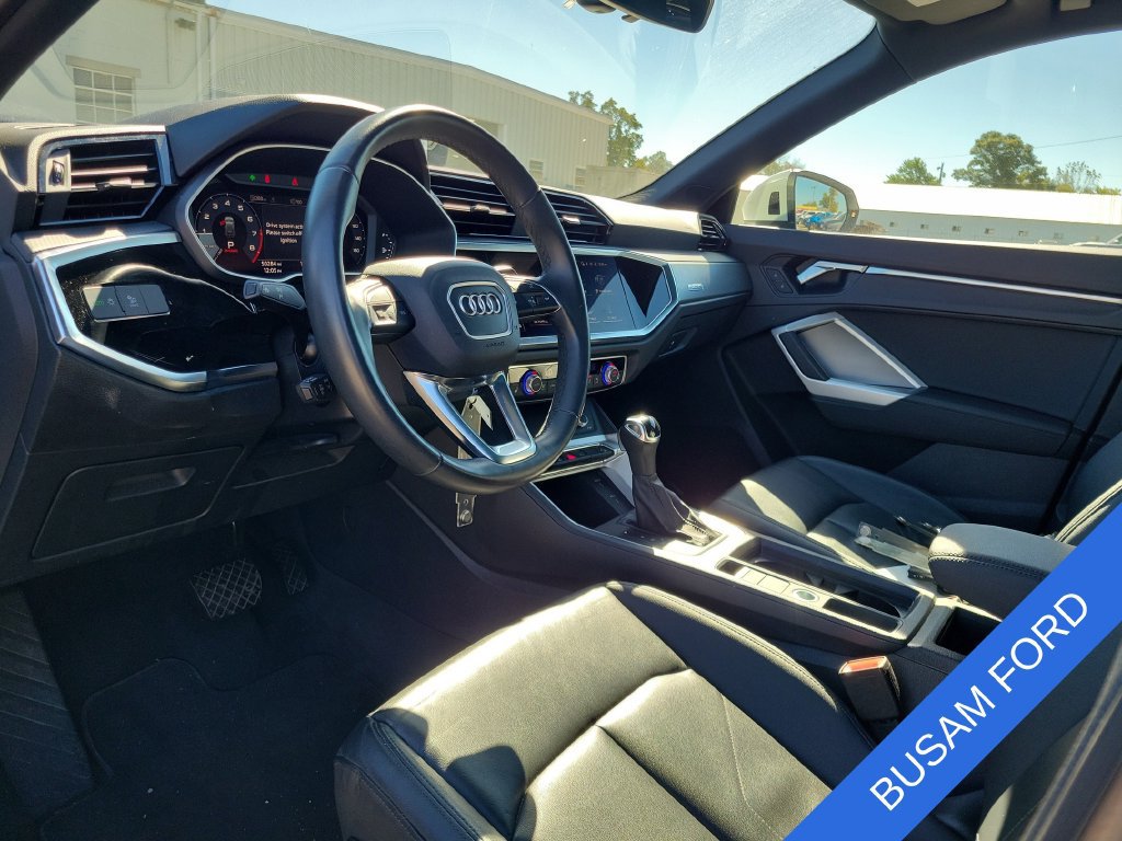 Used 2025 Audi Q3 2.0T Premium AWD/4WD image 16