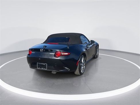 Used 2022 MAZDA MX-5 Miata Grand Touring image 7