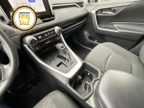 Used 2023 Toyota RAV4 XLE image 18