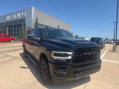 Used 2024 RAM 2500 Laramie w/ Night Edition AWD/4WD image 1