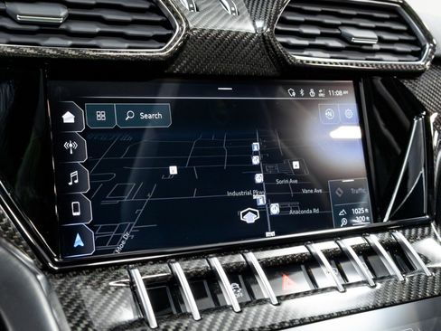 Used 2022 Lamborghini Urus image 77