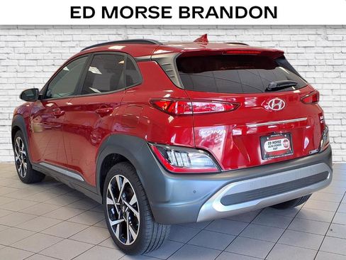 Used 2023 Hyundai Kona Limited image 3