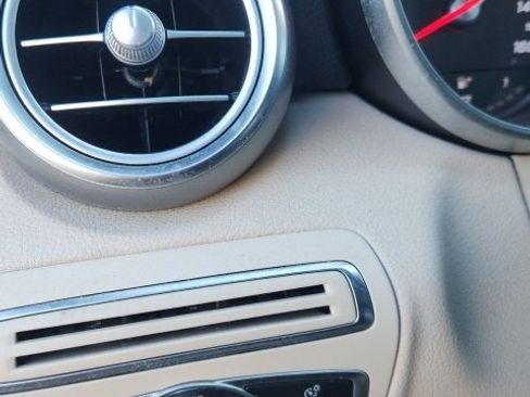 Used 2018 Mercedes-Benz C 300 C 300 image 15