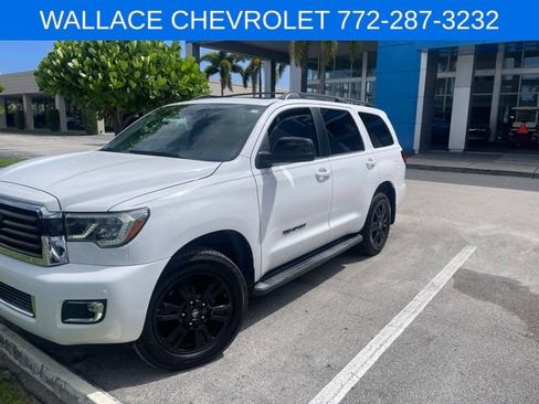 Used 2018 Toyota Sequoia TRD Sport RWD image 1