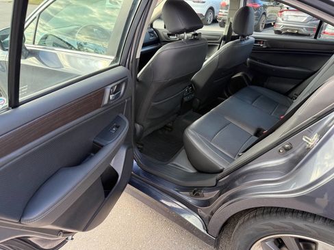Used 2016 Subaru Legacy 3.6R Limited image 15