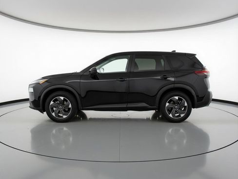 Used 2025 Nissan Rogue SV image 5
