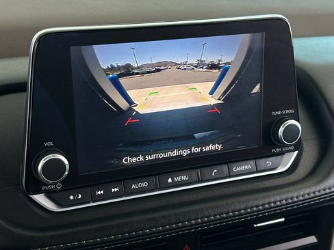 Used 2023 Nissan Rogue SV FWD image 26