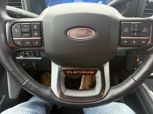 Used 2025 Ford F250 Platinum AWD/4WD image 21