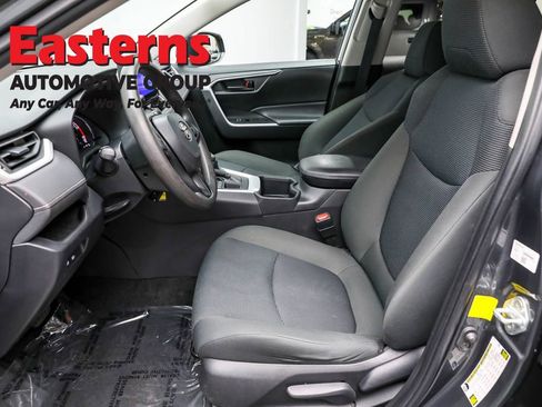 Used 2023 Toyota RAV4 LE image 14