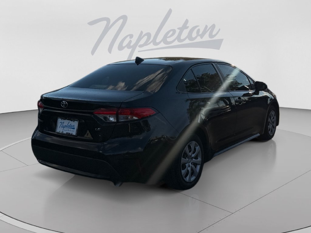 Used 2022 Toyota Corolla LE FWD image 6