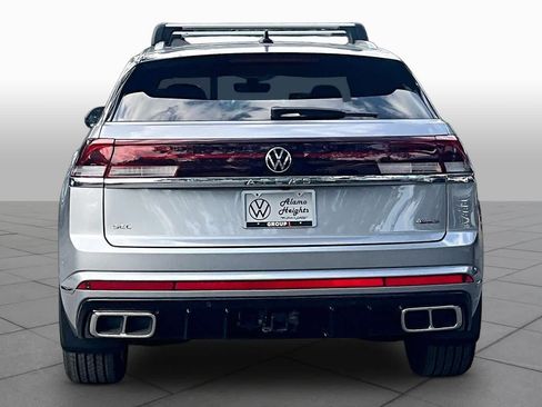 New 2026 Volkswagen Atlas Cross Sport SEL Premium R-Line AWD/4WD image 4