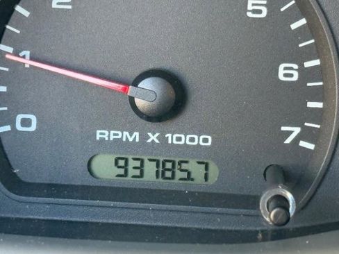 Used 2010 Ford Ranger XL image 15