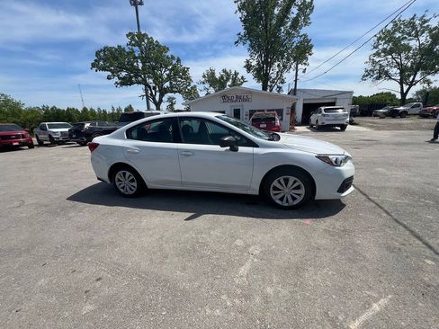 Used 2022 Subaru Impreza 2.0i AWD/4WD image 5