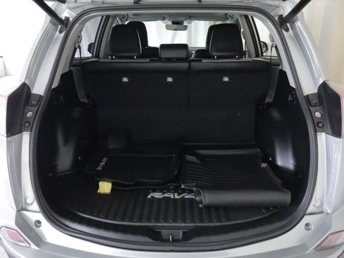 Used 2016 Toyota RAV4 Limited AWD/4WD image 20