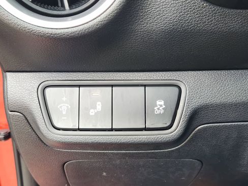 Certified 2022 Kia Forte LXS w/ LXS Technology Package FWD image 19