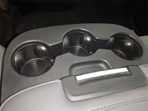 Used 2018 RAM 1500 Express image 25