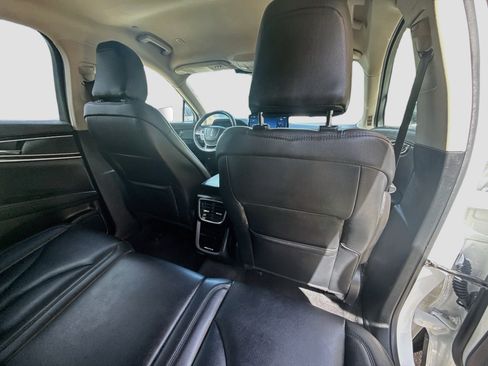 Used 2023 Lincoln Nautilus AWD w/ Premium Package image 29