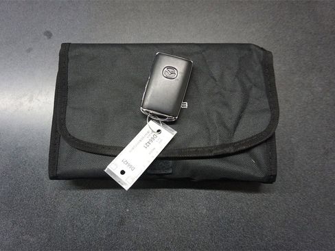 Used 2023 MAZDA CX-5 AWD 2.5 S w/ Premium Plus Pkg image 18