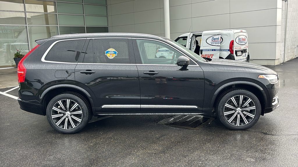 Certified 2024 Volvo XC90 B5 Core w/ Climate Package AWD/4WD image 27