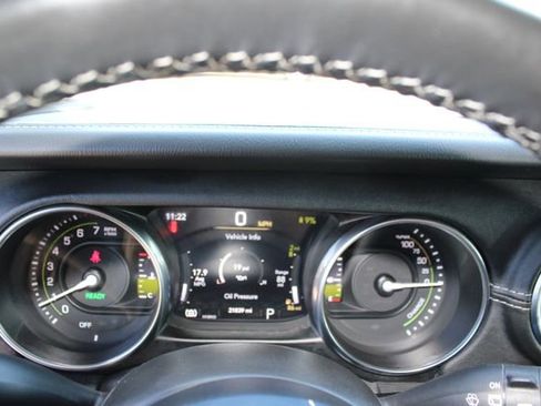 Used 2023 Jeep Wrangler Unlimited Sahara w/ Cold Weather Group AWD/4WD image 21