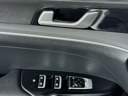 Used 2023 Kia K5 GT-Line image 23